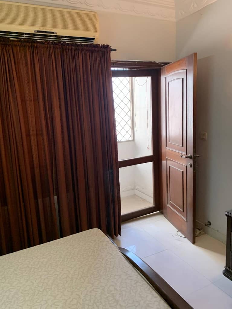 Curtains 4