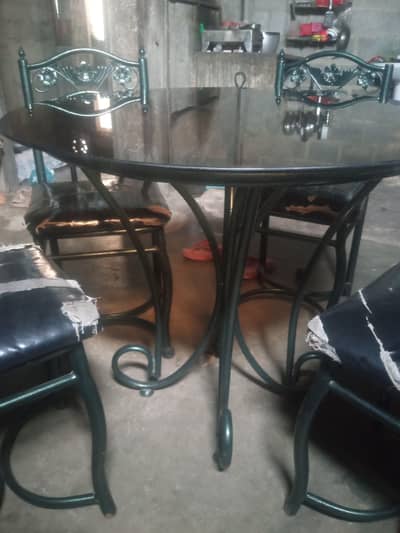 Dining Table 4 Seater Iron Glass Top