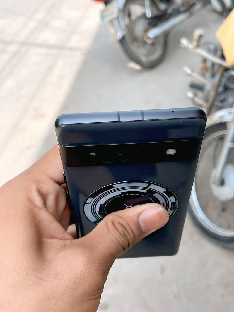 Google Pixel 7a 3