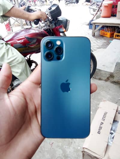 Apple iPhone 12 Pro