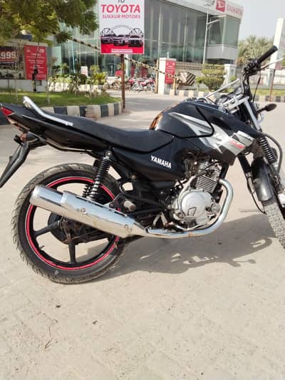 Yamaha YBR G