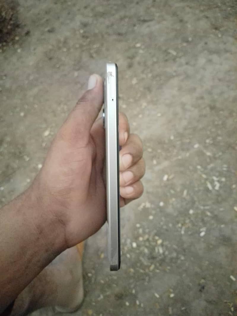 Realme note 70 1