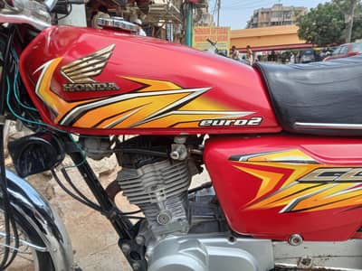 Honda cg 125 Karachi num 2021 model 100 percent original