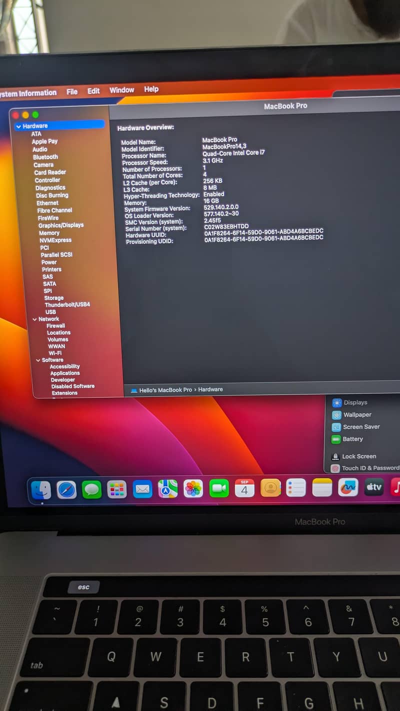 MacBook pro 2017 15" 0