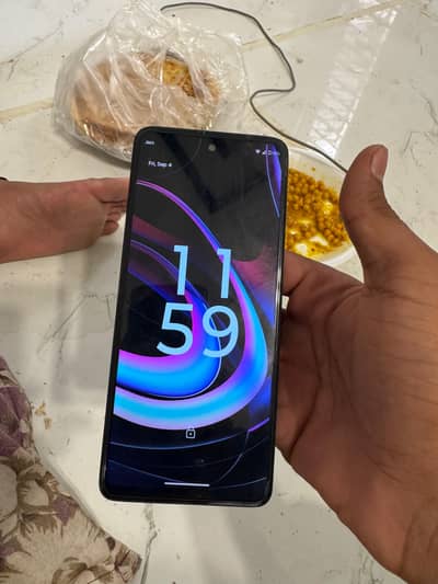 Motorola Edge 2021 8/256 PTA approved all original