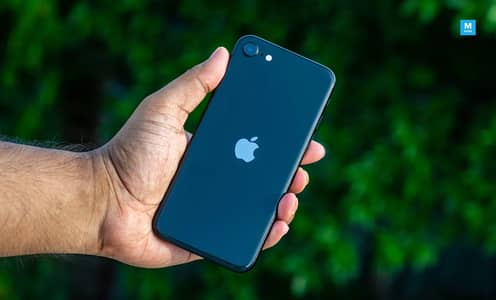 Apple iPhone SE