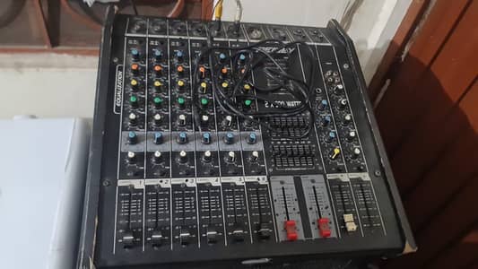 Peavey 2x300 Watts