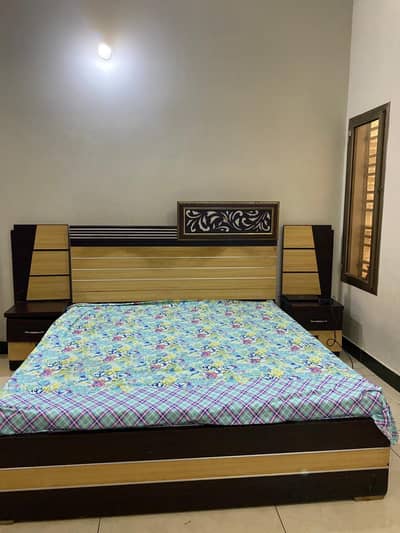 King Size Bed for Sale 