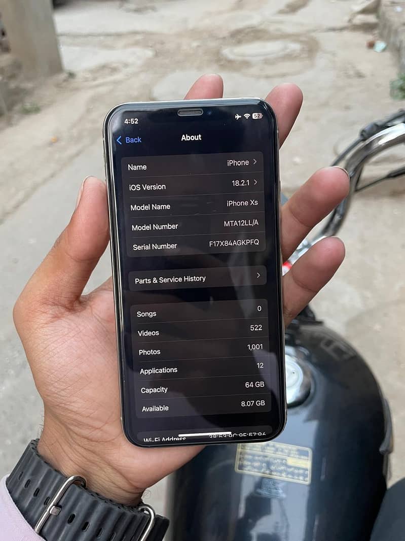Apple iPhone XS 8