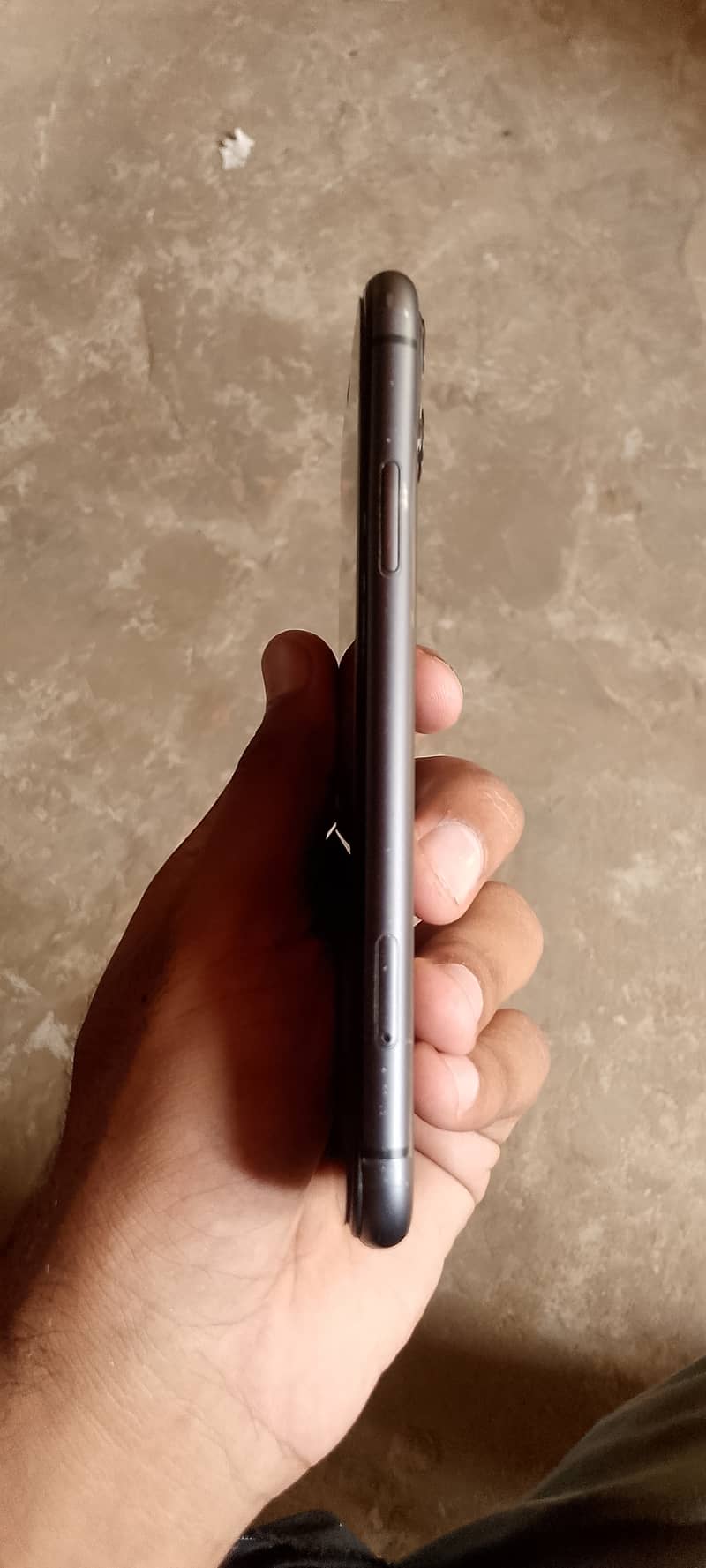 Apple iPhone 11 3
