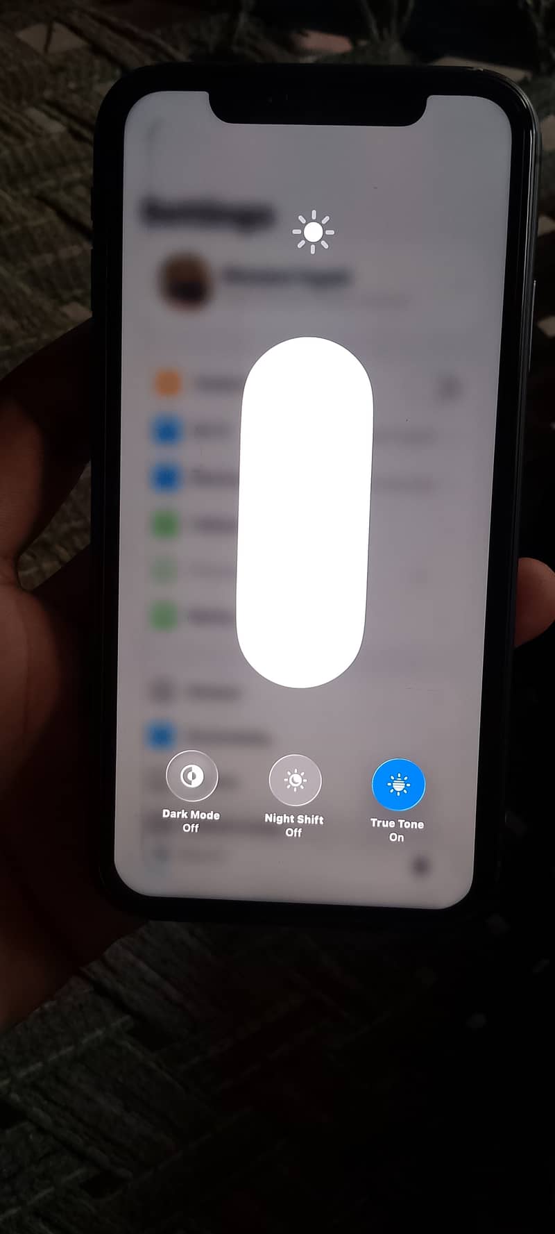 Apple iPhone 11 7