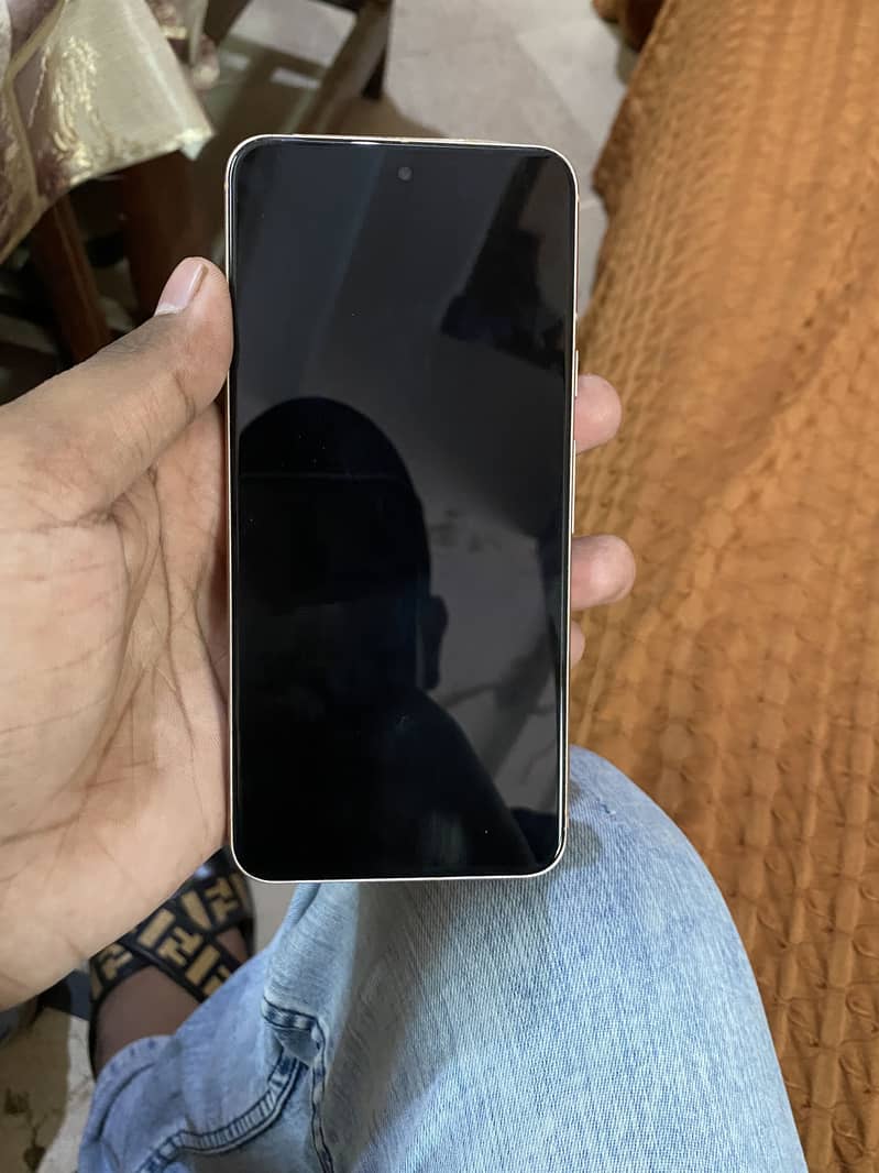 Google Pixel 8 2