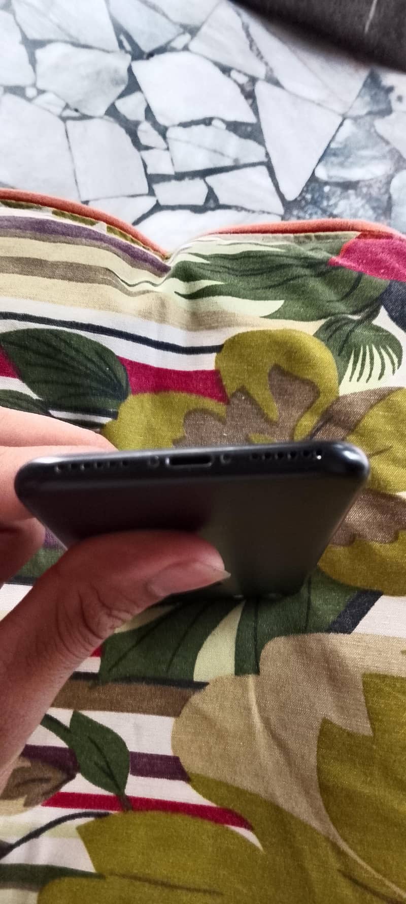 Apple iPhone 7 1