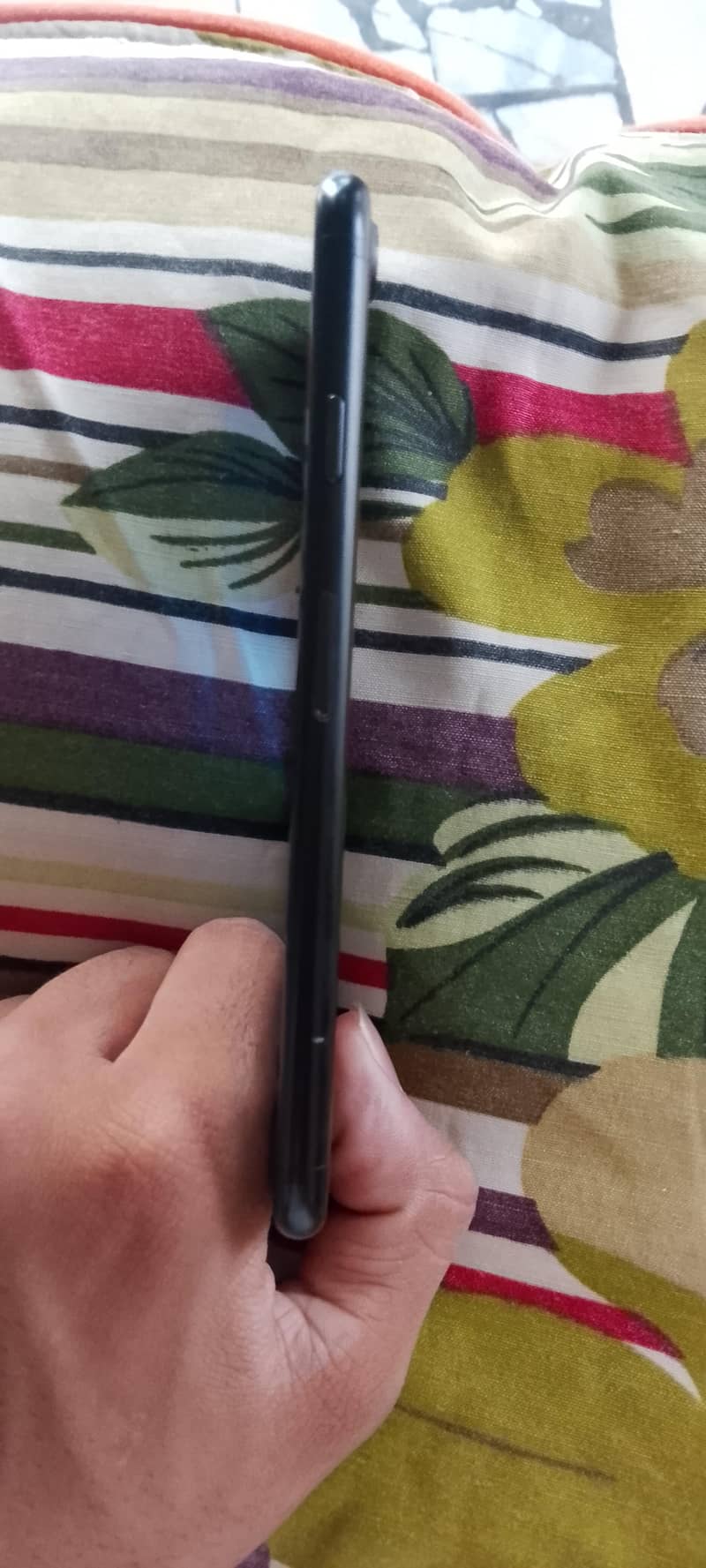 Apple iPhone 7 2