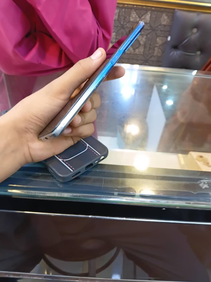 OPPO A54 5