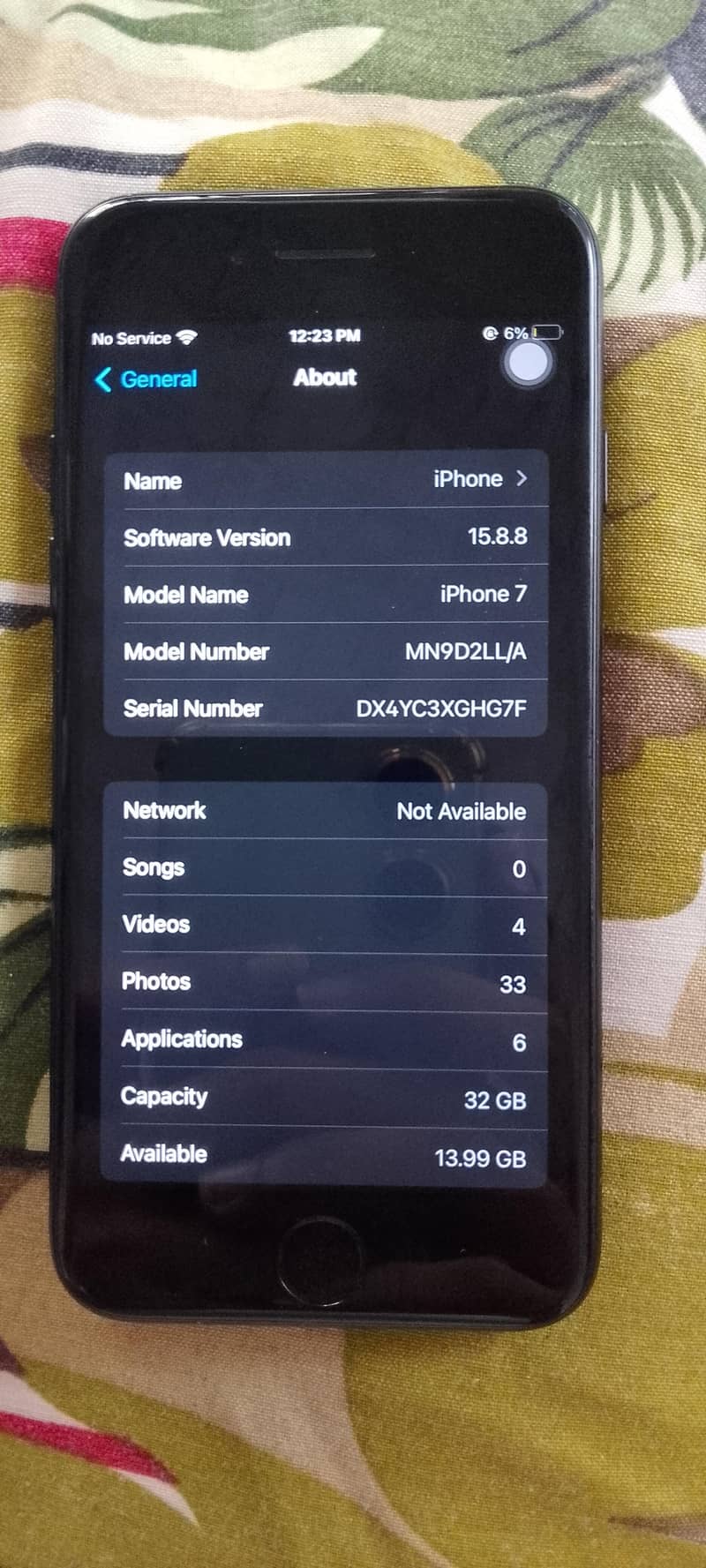 Apple iPhone 7 7