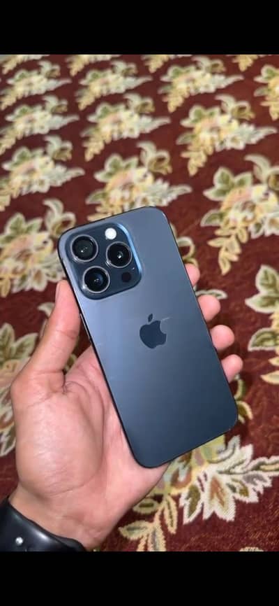 Apple iPhone 15 Pro