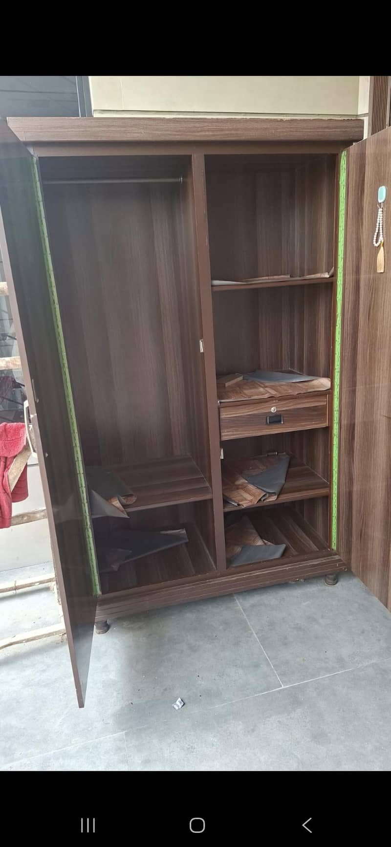 wardrobe 1