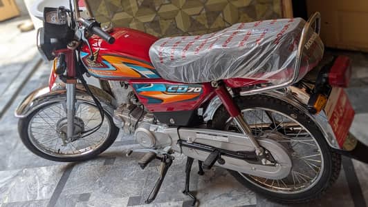 New Honda CD70 2027 model Red color