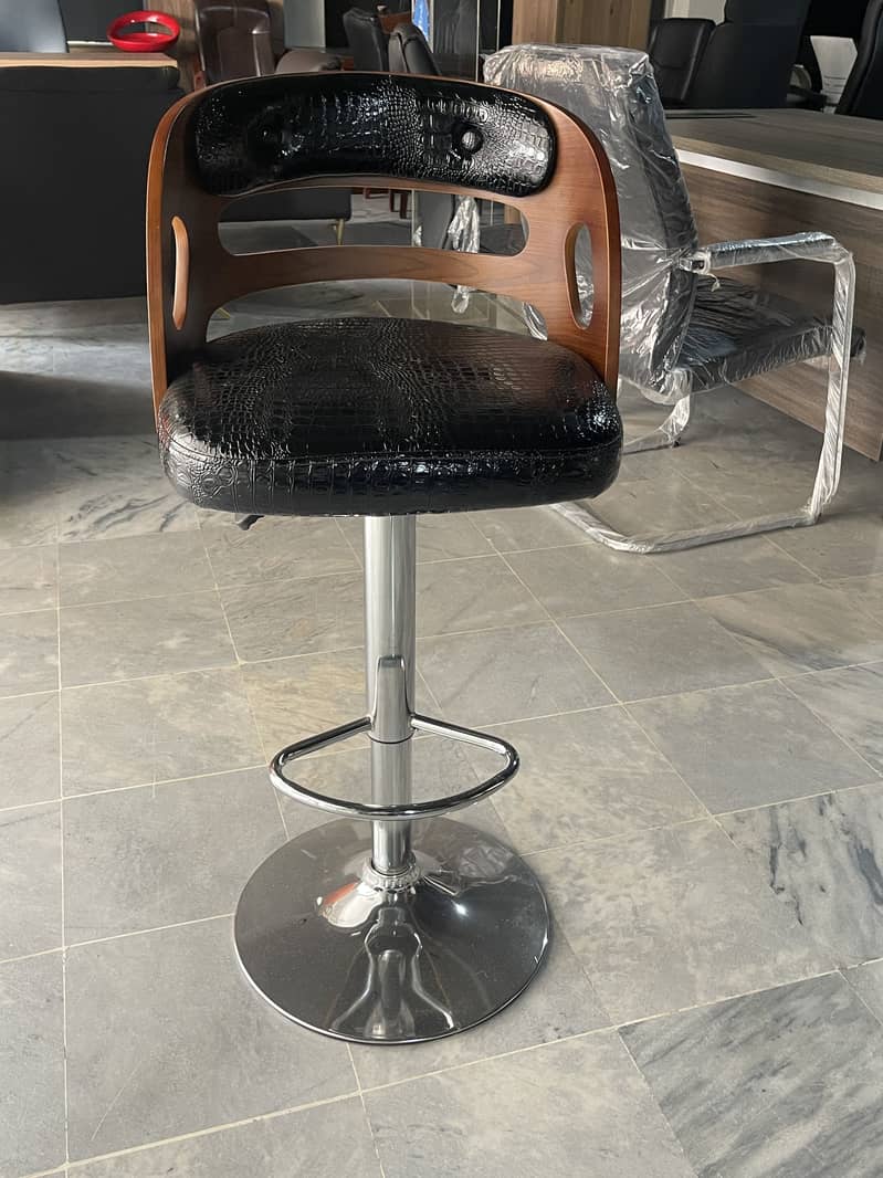 Bar/kitchen/cafe/resturent stools/chairs 0