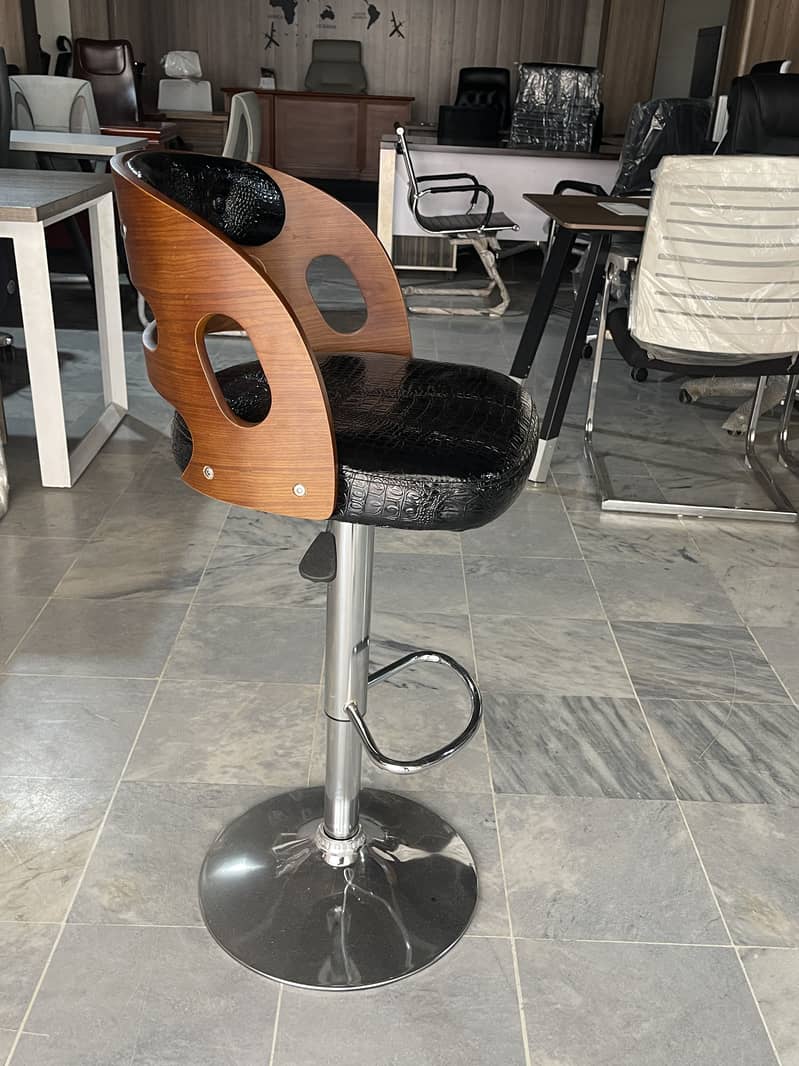 Bar/kitchen/cafe/resturent stools/chairs 1