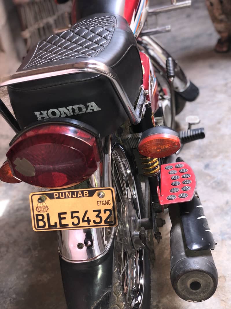 Handa 125 1