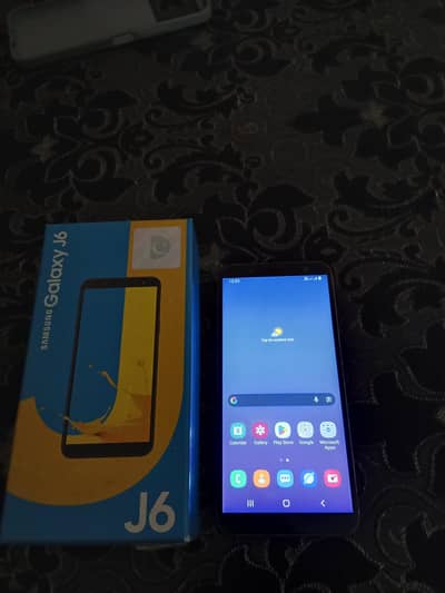Samsung Mobile J6