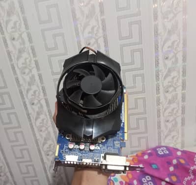 r7 200 2gb gpu beast for gta taken 7 and many more