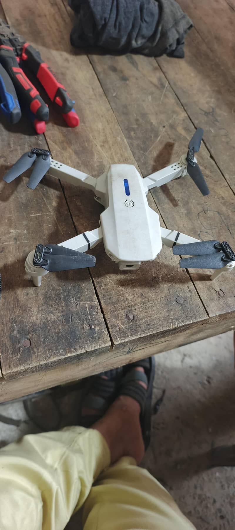 Drones 0