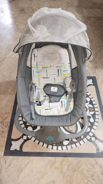 Mastela 3in1 multifunctional baby bassinet and swing