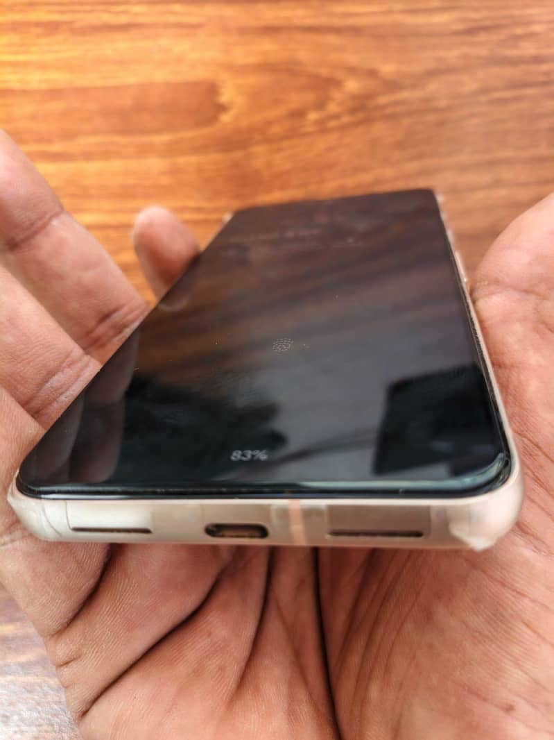 Google pixel 8 3