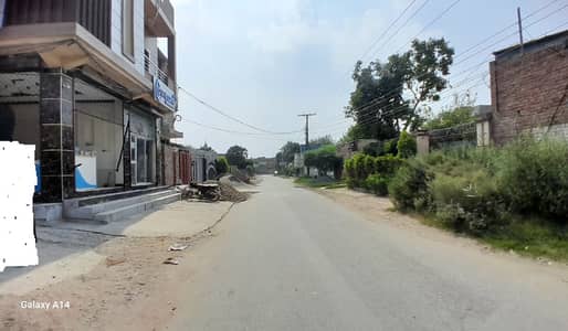 Prime 8 Marla corner plot for sale in a premium location. Near park, mosque, market, and main road. All utilities available including electricity, gas, and water. Perfect for building your dream home or investment.