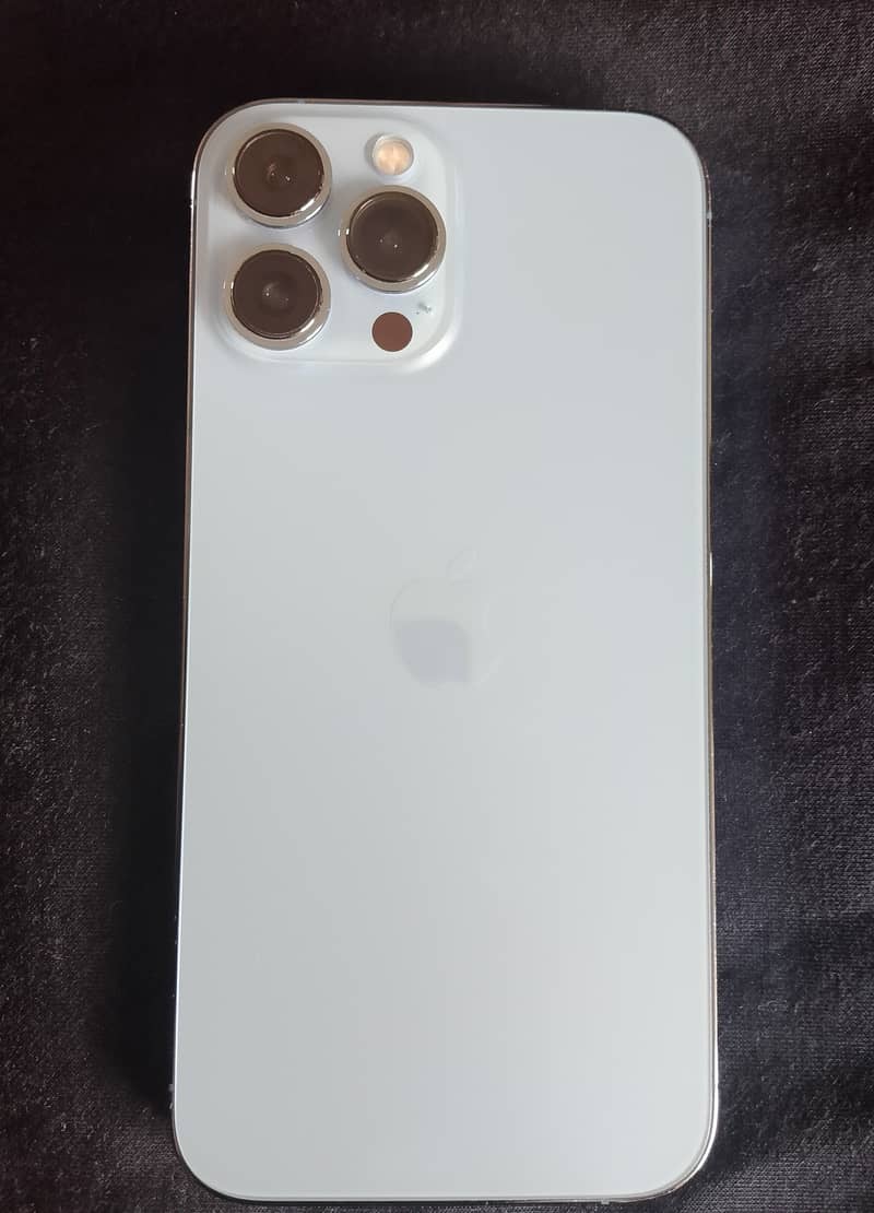 Apple iPhone 13 Pro Max 0