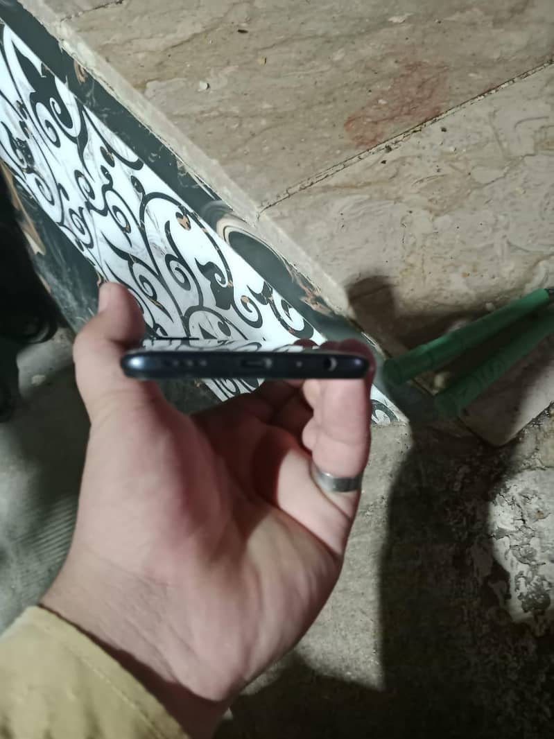 OPPO A54 1