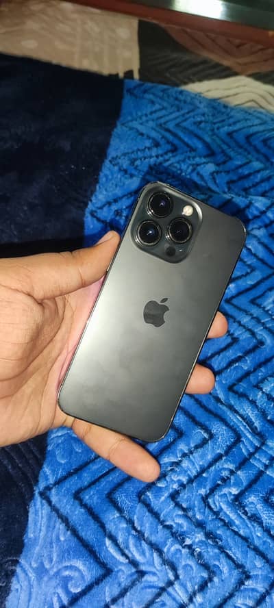 Apple iPhone 13 Pro