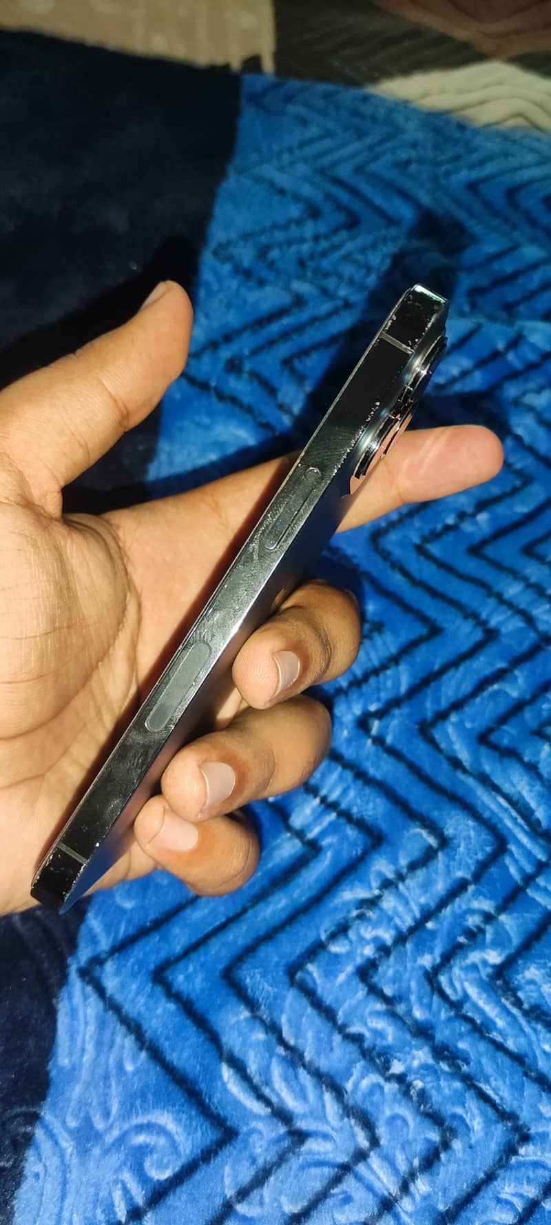 Apple iPhone 13 Pro 3
