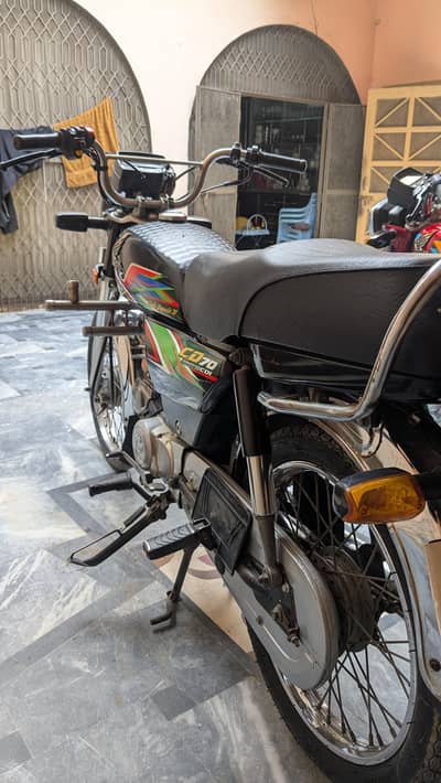 CD 70 2021 model sale condition 10/9