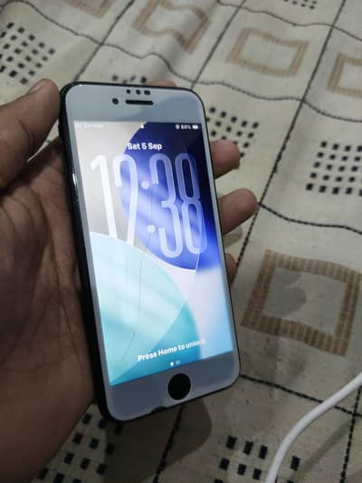 Apple iPhone SE 2020