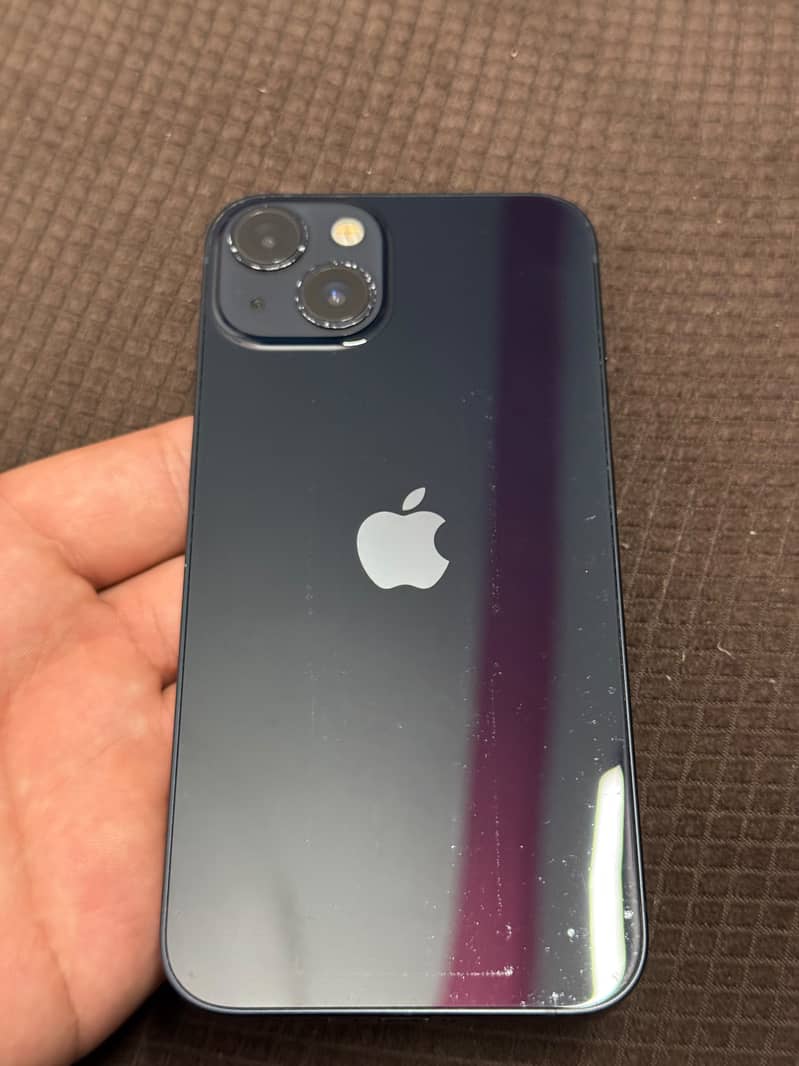 Apple iPhone 13 9