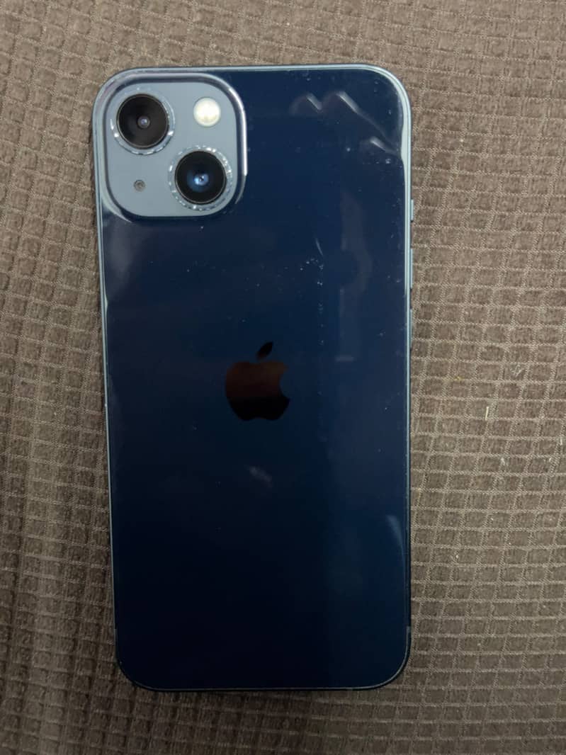 Apple iPhone 13 11