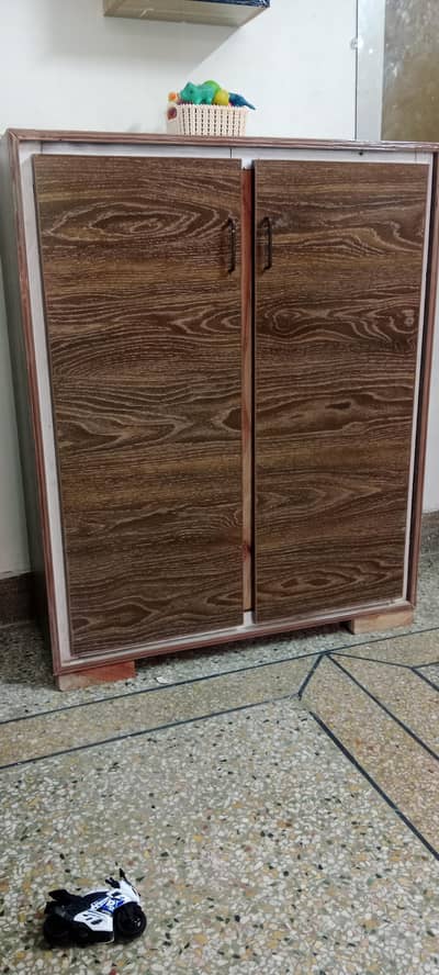 Spacious Wooden Storage Cabinet with 4 Shelves – Double Door Organizer