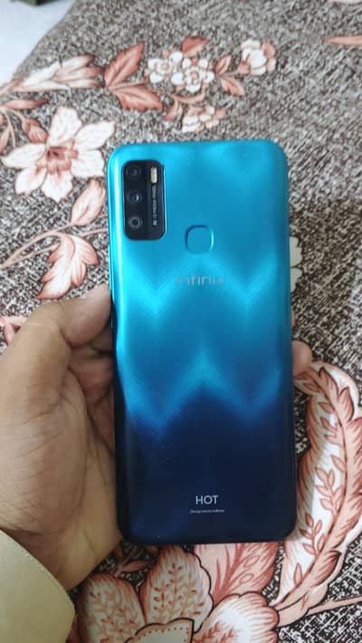Infinix Hot 9 Play