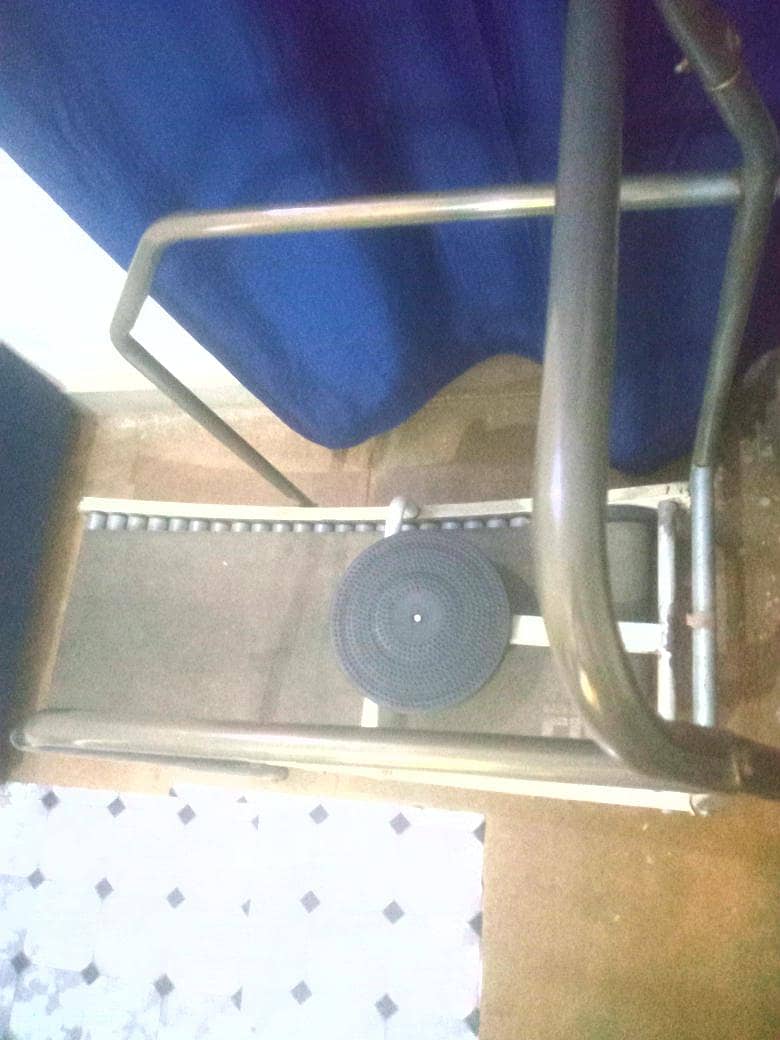 Treadmill 4