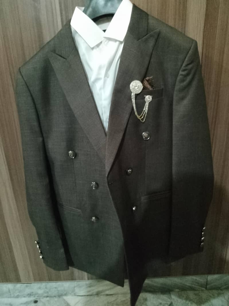 pent coat 0