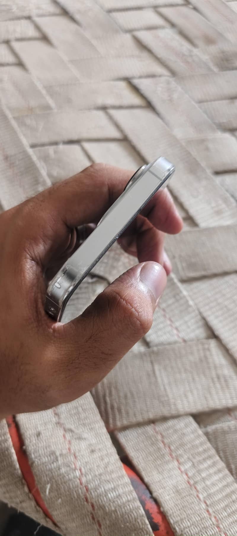 Apple iPhone 14 Pro Max 4