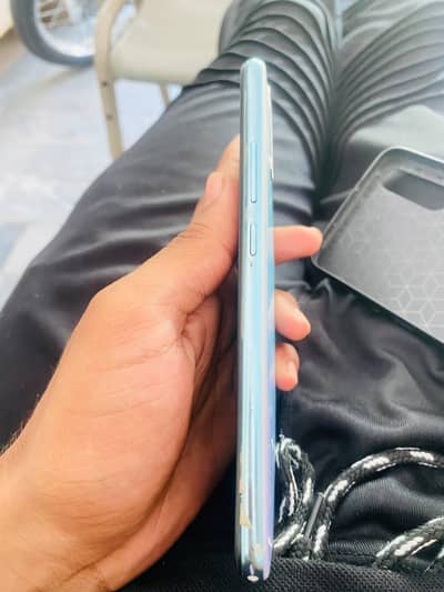Vivo S1