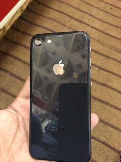 Apple iPhone 8