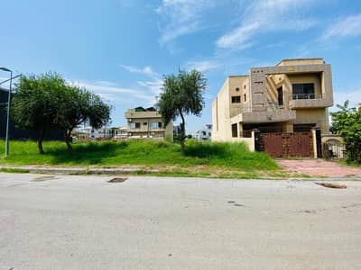 10 Marla Prime Location Plot for Sale in Bahria Town Phase 8, Rawalpindi