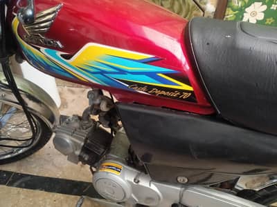 Honda CD 70 with genuine parts ( urgent ) sale