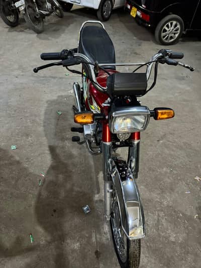 HONDA CD 70